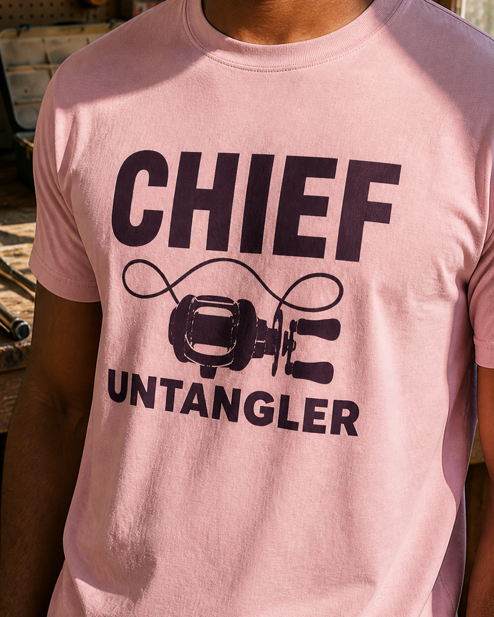 Chief Untangler Bold tee — worn, side