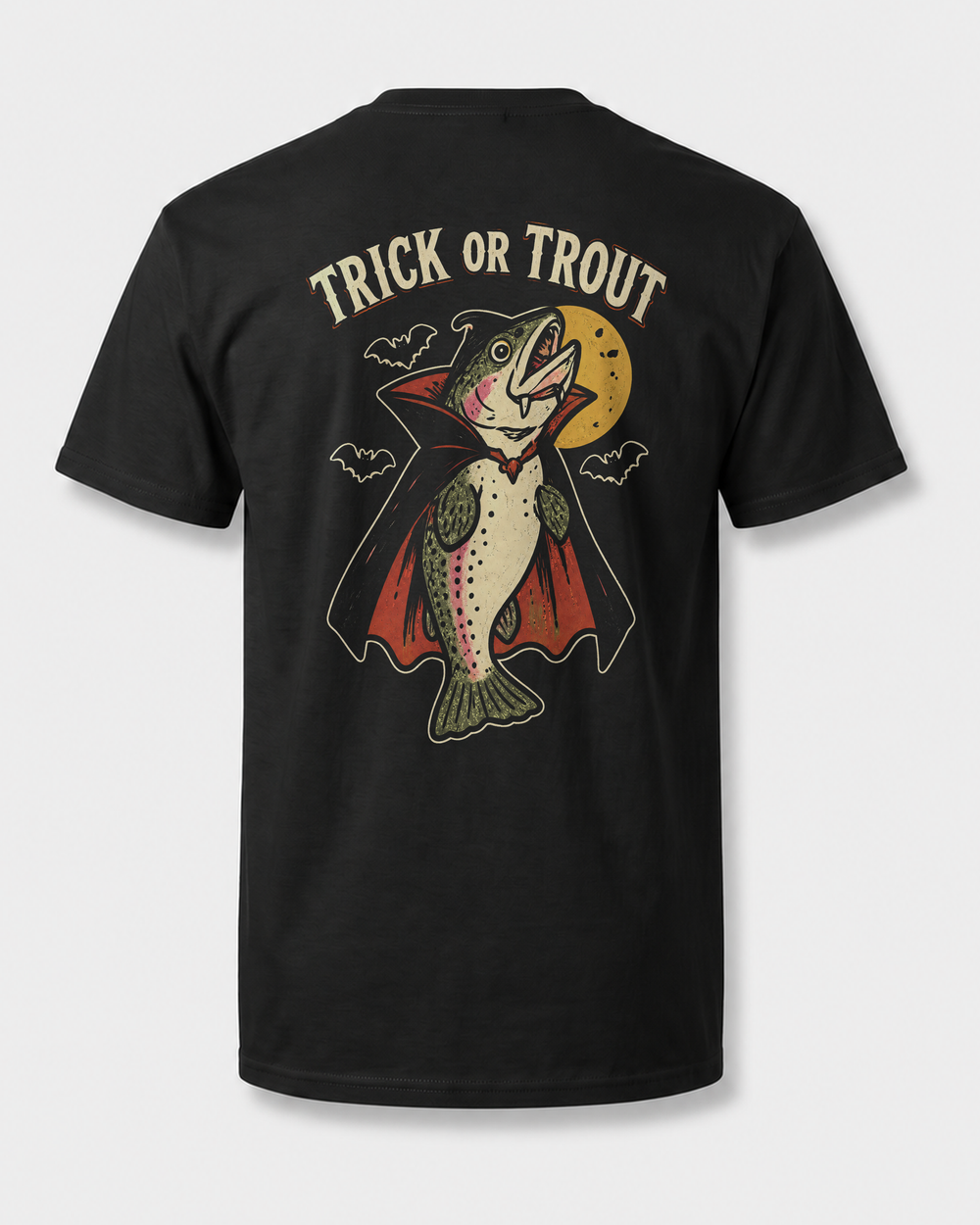 tee black trước