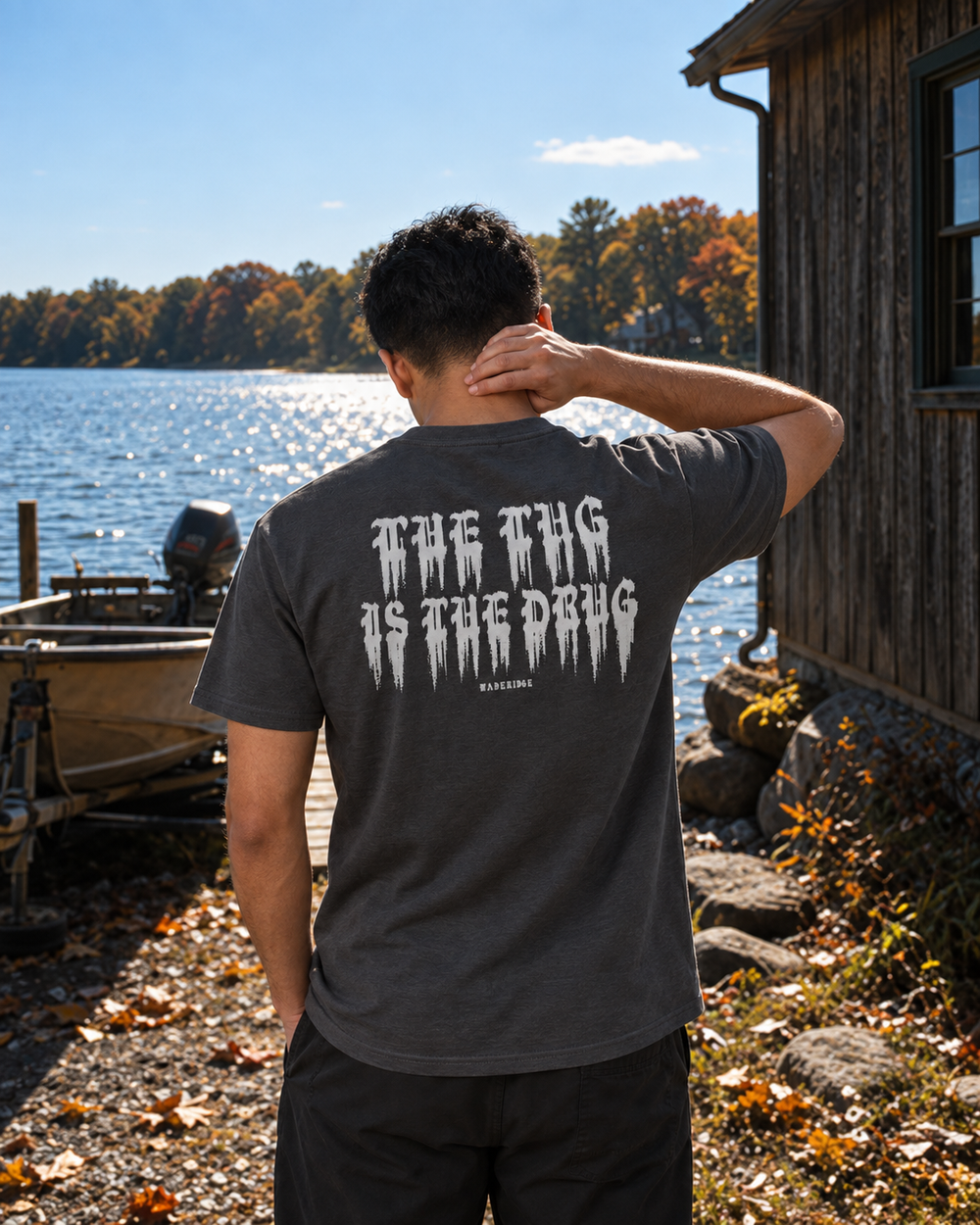 tee model darkheather front