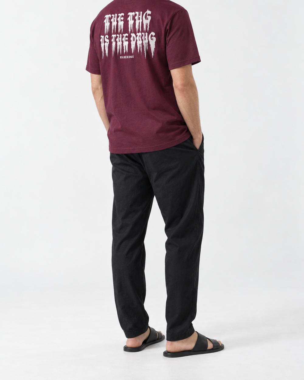 tee model maroom angle