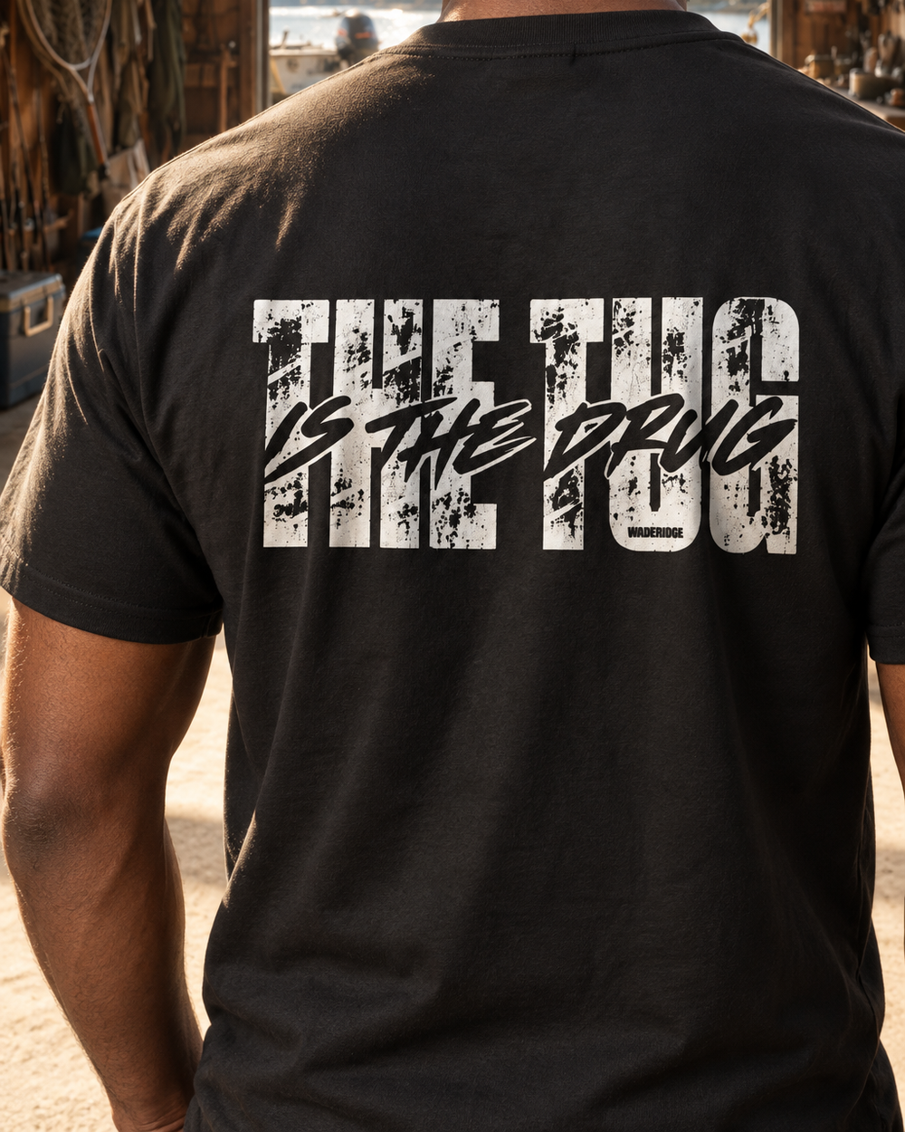 tee model black angle