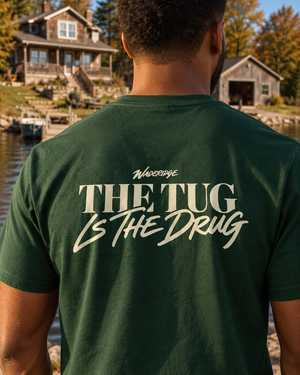 tee model forest-green angle